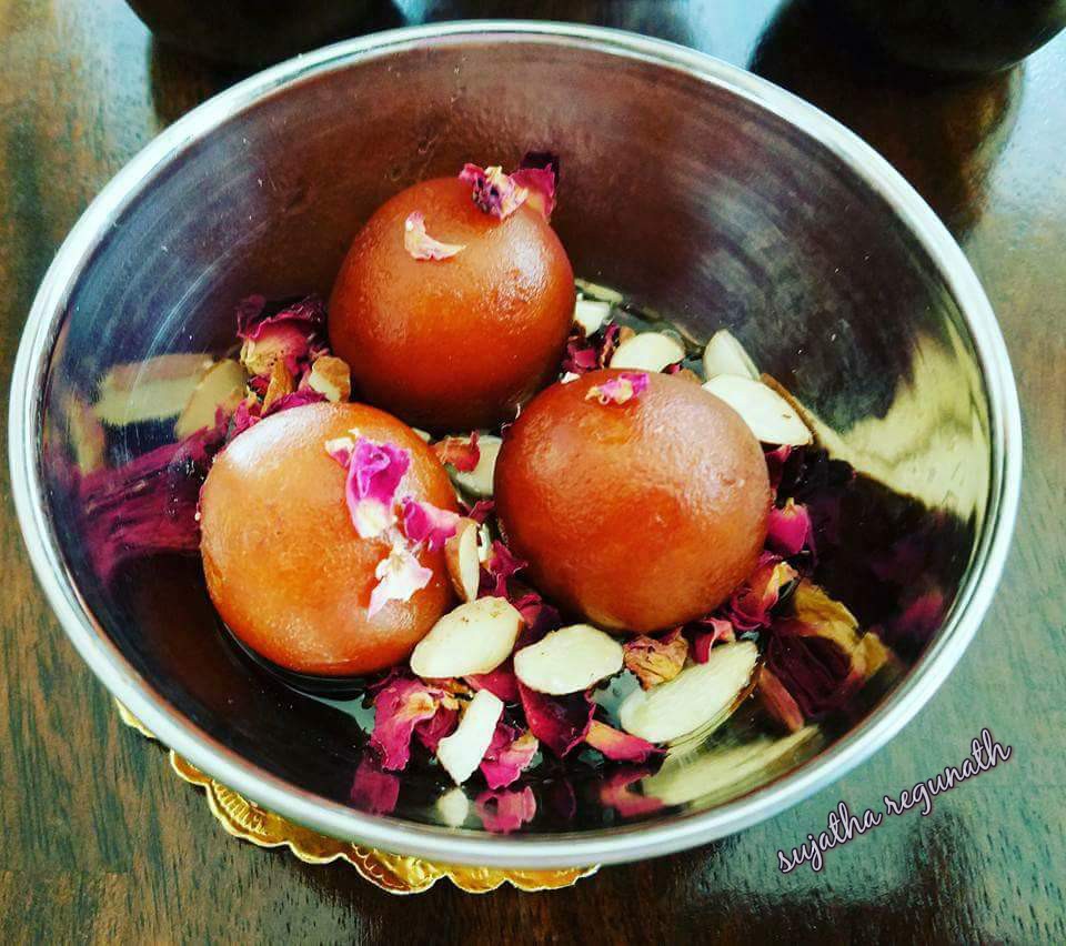 Gulab Jamuns