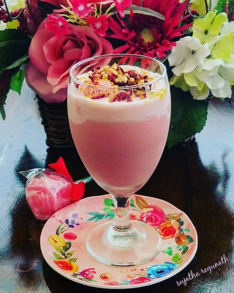 Gulkand Shake with Ice Cream