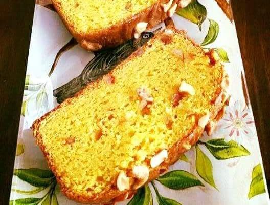 Egg less Mango Cake