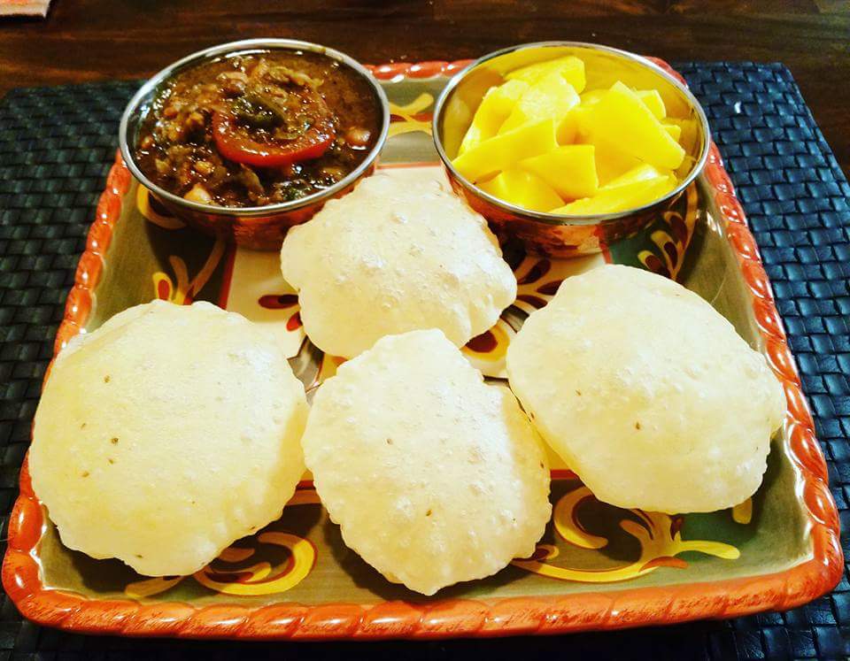 Dinner Platter: Poori with Channa Masala and Mangoes